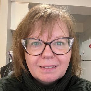 Meet your Posher, Pamela